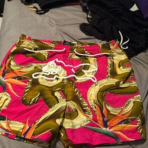 ICE CREAM SHORTS